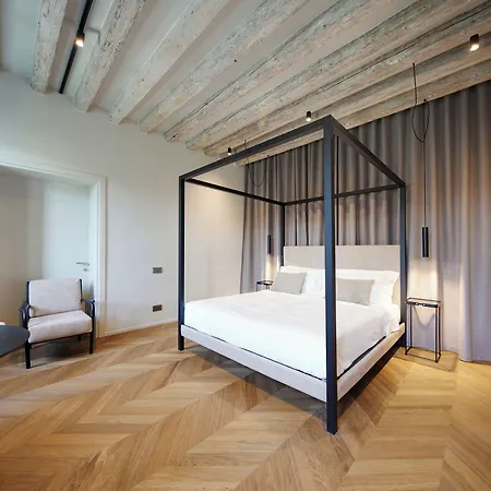 Apartamento Palazzina Riva Veneza