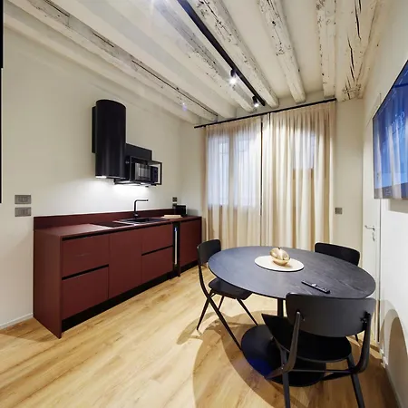 Palazzina Riva Апартаменты