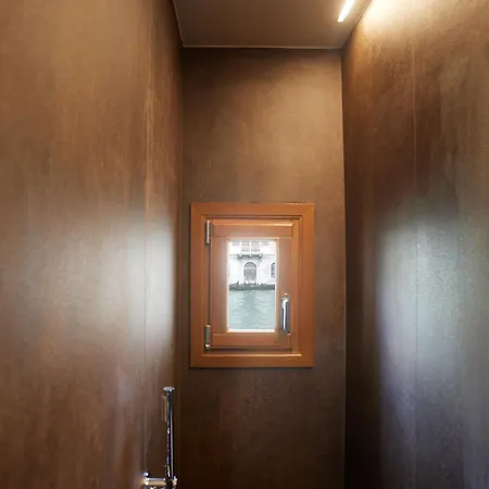 Palazzina Riva アパート