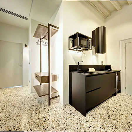 Palazzina Riva Apartman *