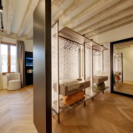 Palazzina Riva Apartment Venice